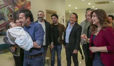 Engin ve Başak'ın bebek sevinci!