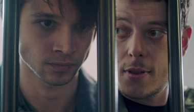 Çınar'a mesaj gönderen kim?