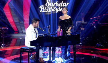 Sinan Akçıl ve Sibel Can'dan "Arada Sırada" Performansı!