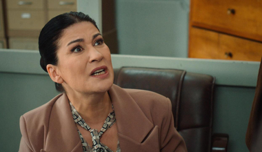 Nesrin, Sadık'ın saldırıya uğradığını öğrendi!