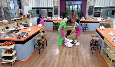 Tuğba'ya, eşinden hediye klozet!