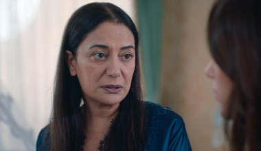 Rüçhan, Türkan'la dertleşti!