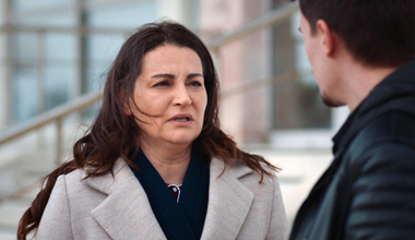 Sevilay, Derya defterinin kapanmasını istedi!