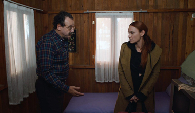 Sadık, Mine'ye evini açtı!