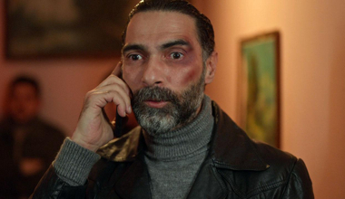 Zahir, oteli basıp olay çıkardı!