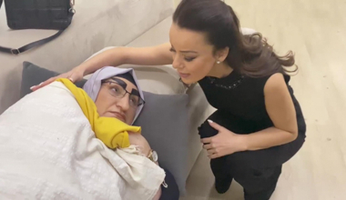 Nursel Ergin, horul horul uyuyan Beyhan Hanımı zor uyandırdı!