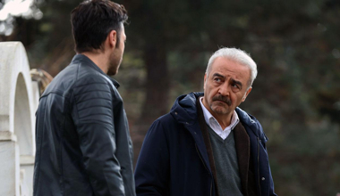 Cihan, babasına veda etti!