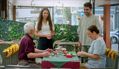 Elif-Kemal iş birliğinde romantik hazırlık!