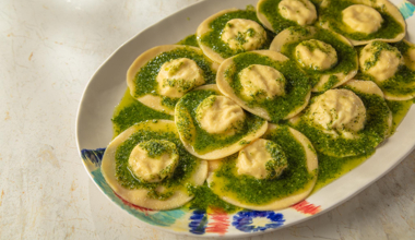 Arda'nın Mutfağı - Pesto Soslu Ravioli Tarifi - Pesto Soslu Ravioli Nasıl Yapılır?