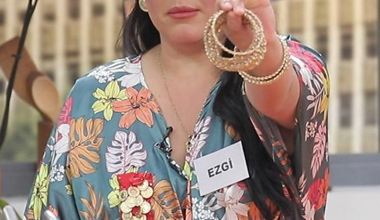 "Giderseniz 20 altın bileziğim sizin!"