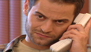 Evdeki Yabancı 7. Bölüm