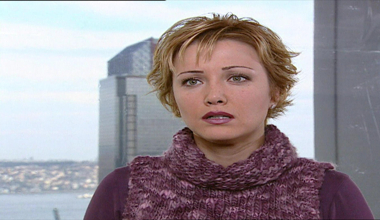 Evdeki Yabancı 22. Bölüm