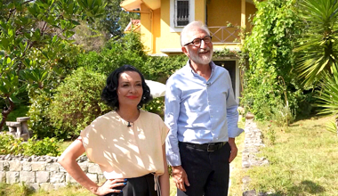Gafur Uzuner'in masal gibi evi!