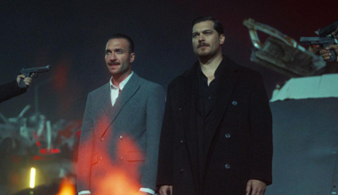 Siz hepiniz yetimler tek!