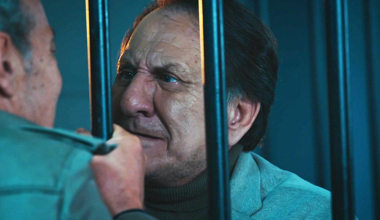 Hüsnü, Ezra'nın oyununu çözdü!