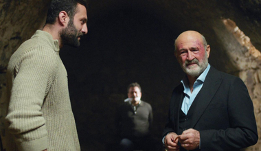 Ecmel, Kaya'nın doktorunu kaçırdı!