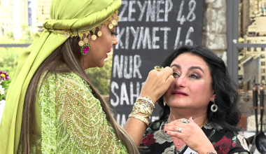 Hilal Hanım gözyaşlarını tutamadı...