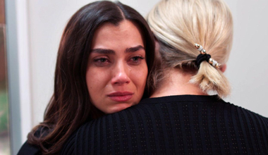 Azra, Cihan'ın ölmesi için dua etti!