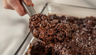 Arda'nın Mutfağı - Çikolatalı Çıtır Kek Nasıl Yapılır? - Çikolatalı Çıtır Kek Tarifi