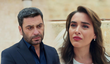 İpek, Kaya'nın bebeğini öğrendi!