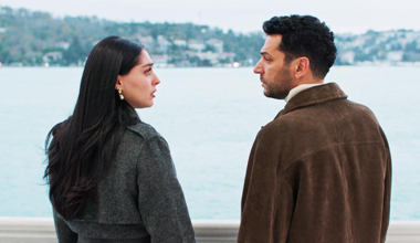 Serhat, Zeynep'e evlenme teklifi etti!