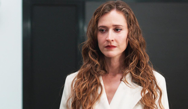 Berrak yine huzur kaçırdı!