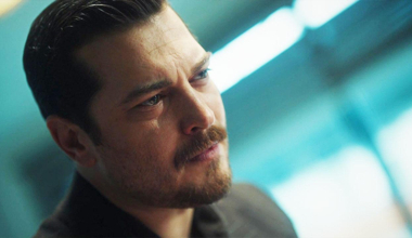 Eşref Rüya yeni yıla merhaba dedi!