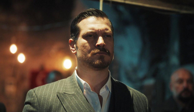 Eşref Tek yetimlerin babasıdır!