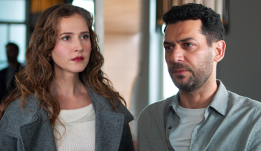 Berrak, Serhat'tan pay istedi!