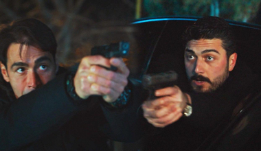 Barış'ın başı belada!