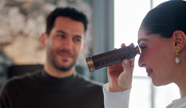 Serhat'tan Zeynep'e anlamlı hediye!