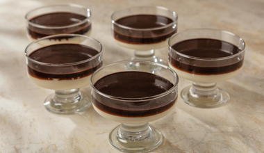 Arda'nın Mutfağı - Saray Muhallebisi Nasıl Yapılır? - Saray Muhallebisi Tarifi