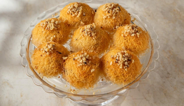 Hurmalı Tel Kadayıf Tarifi - Hurmalı Tel Kadayıf Nasıl Yapılır? - Arda'nın Ramazan Mutfağı