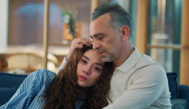 Ebru, Cihan'a geri döndü!