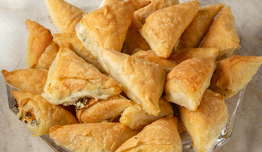 Peynirli Muska Böreği - Peynirli Muska Böreği Nasıl Yapılır? - Arda'nın Ramazan Mutfağı