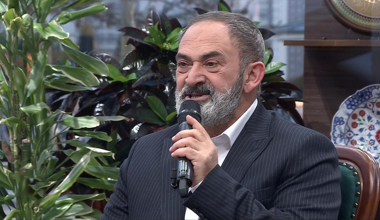 Şair Dursun Ali Erzincanlı'nın "40 Yaşındasın" şiiri!