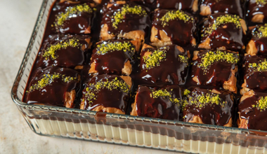 Tepside Milföy Pasta - Tepside Milföy Pasta Nasıl Yapılır? Arda'nın Ramazan Mutfağı