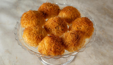 Sütlü Tel Kadayıf - Sütlü Tel Kadayıf Nasıl Yapılır? Arda'nın Ramazan Mutfağı