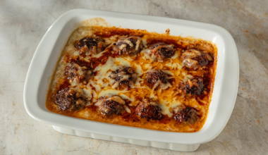 Köfteli Hünkarbeğendi Nasıl Yapılır? - Köfteli Hünkarbeğendi Tarifi