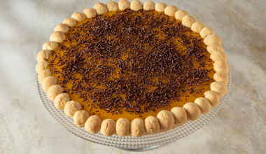 Portakal Soslu Büyük Kurabiye Nasıl Yapılır? - Portakal Soslu Büyük Kurabiye Tarifi