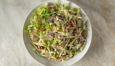 Waldorf Salatası Nasıl Yapılır? - Waldorf Salatası Tarifi