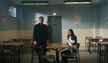 Uzak Şehir'de Meryem fırtınası!