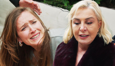 Sevim, Berrak'a saldırdı!