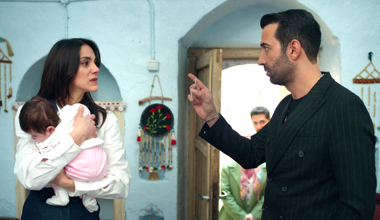 Zerrin, bebeğine kavuştu!