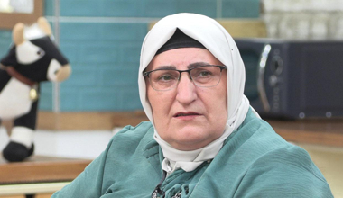 Beyhan Hanım kameralara yakalandı!