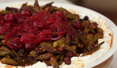 Vişneli Bamya Salatası Nasıl Yapılır? - Vişneli Bamya Salatası Tarifi
