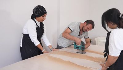 Masa tadilatında neden çelik macun kullanılır?
