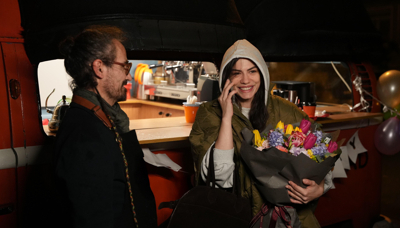 Demet Özdemir'e Kıtalar Arası Kutlama!