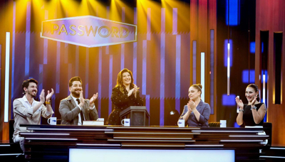 Password 16. Bölüm Özeti - Sibel Taşçıoğlu