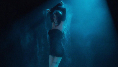 İnci Taneleri'nde Ebru Gündeş sürprizi!